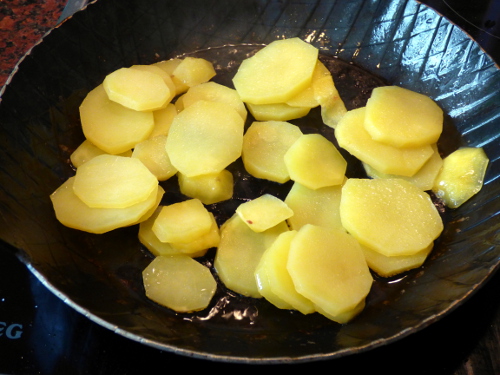 Kartoffelscheiben anbraten