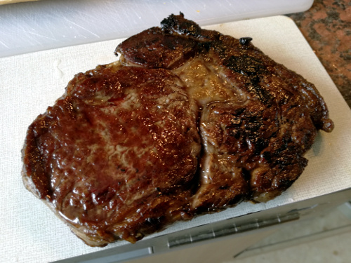 Sieht das Steak nicht herrlich aus?!