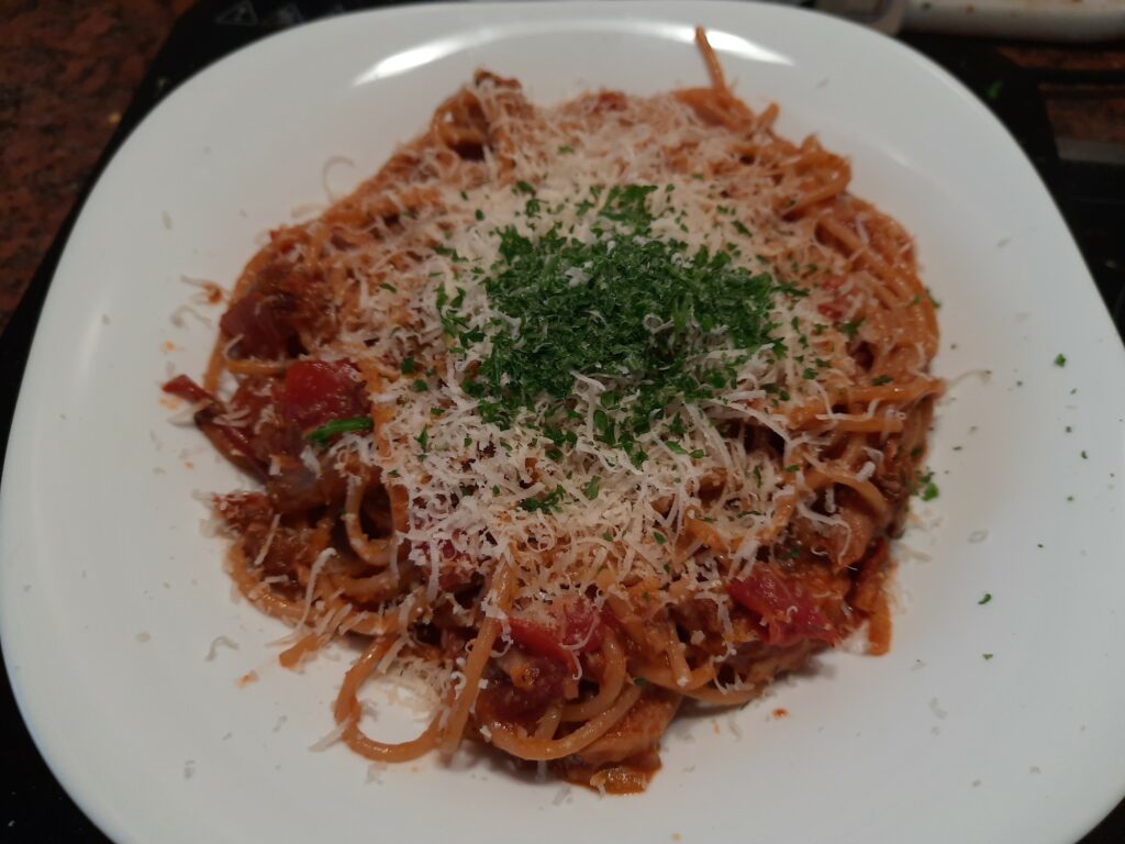 Spaghetti Tomate Sardine