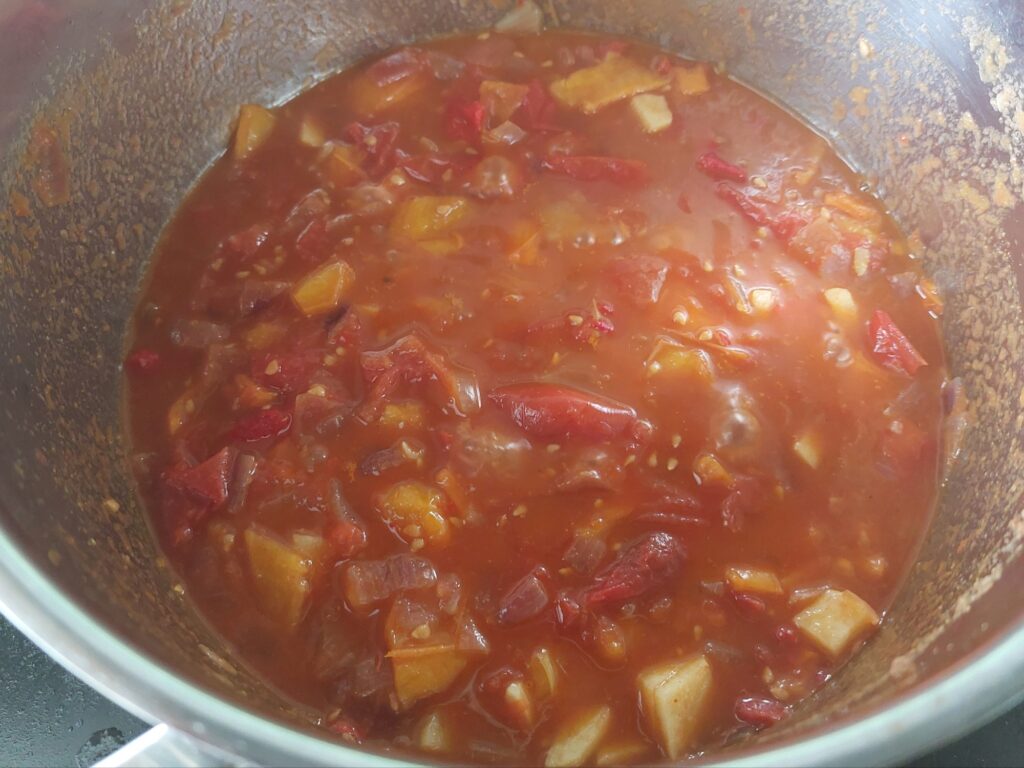 Tomatensoße in der Mache