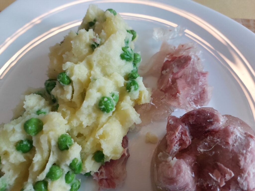 Beerbster Kartoffelbrei mit Sauerfleisch