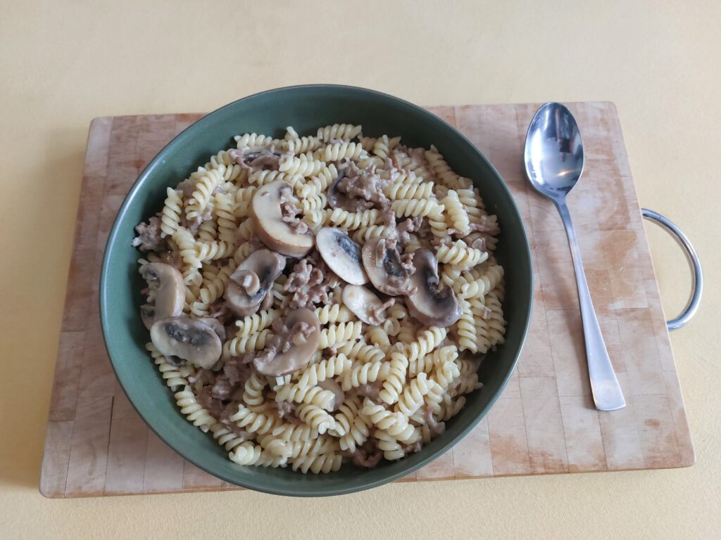 Pasta mit Pilz-Hack-Sahne-Soße